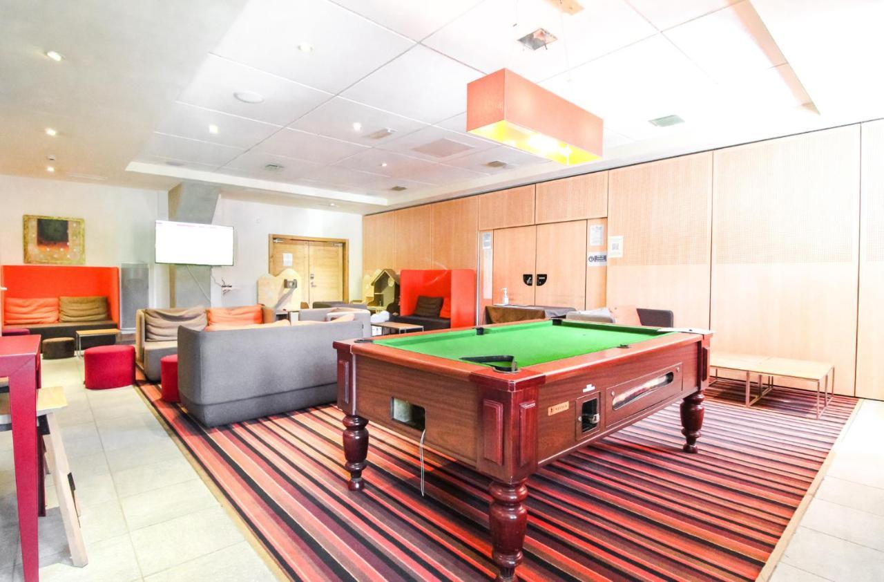 South Facing 2-Bed Apartment With Fireplace, Terrasses Deos フレーヌ エクステリア 写真