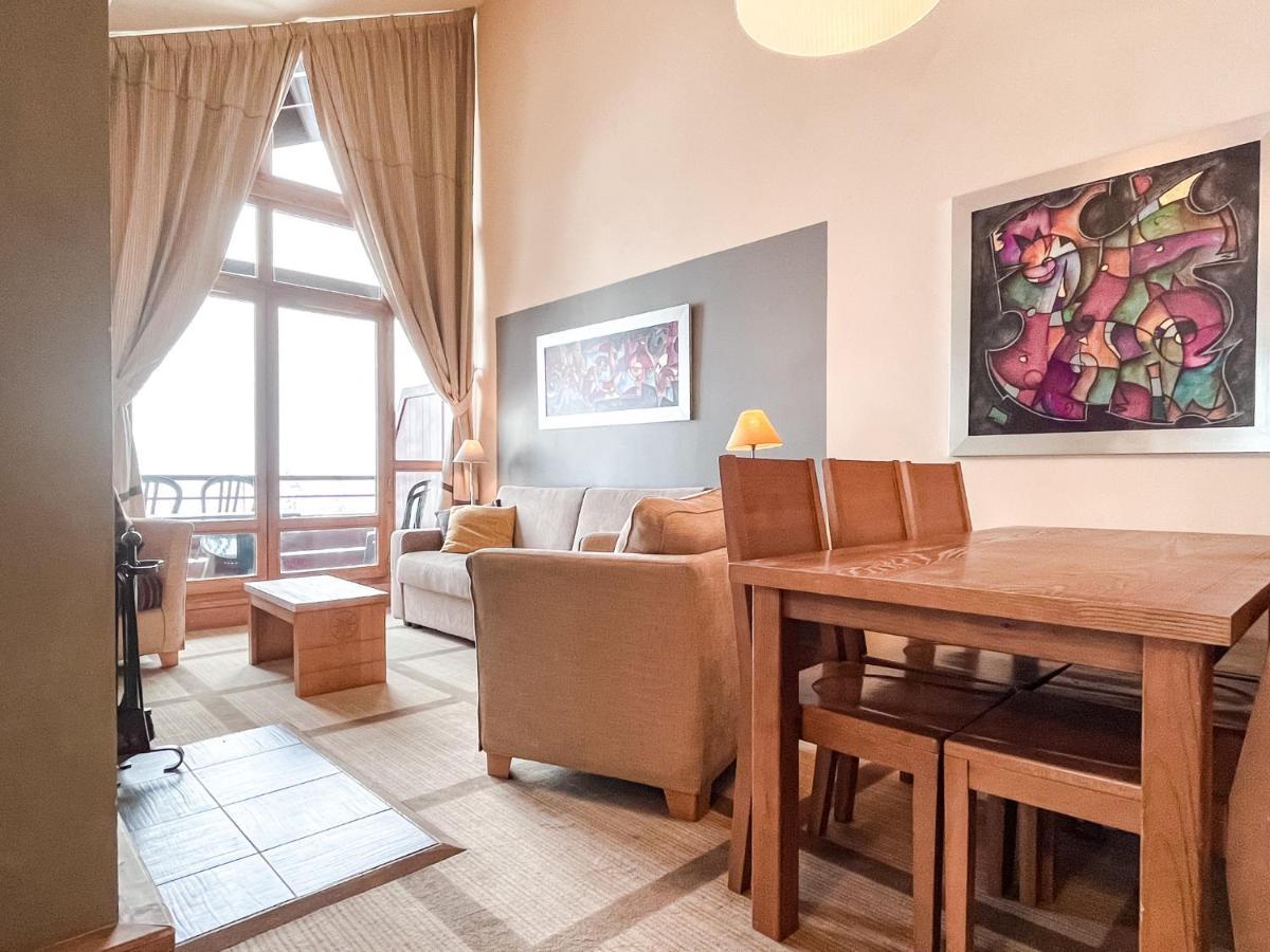 South Facing 2-Bed Apartment With Fireplace, Terrasses Deos フレーヌ エクステリア 写真