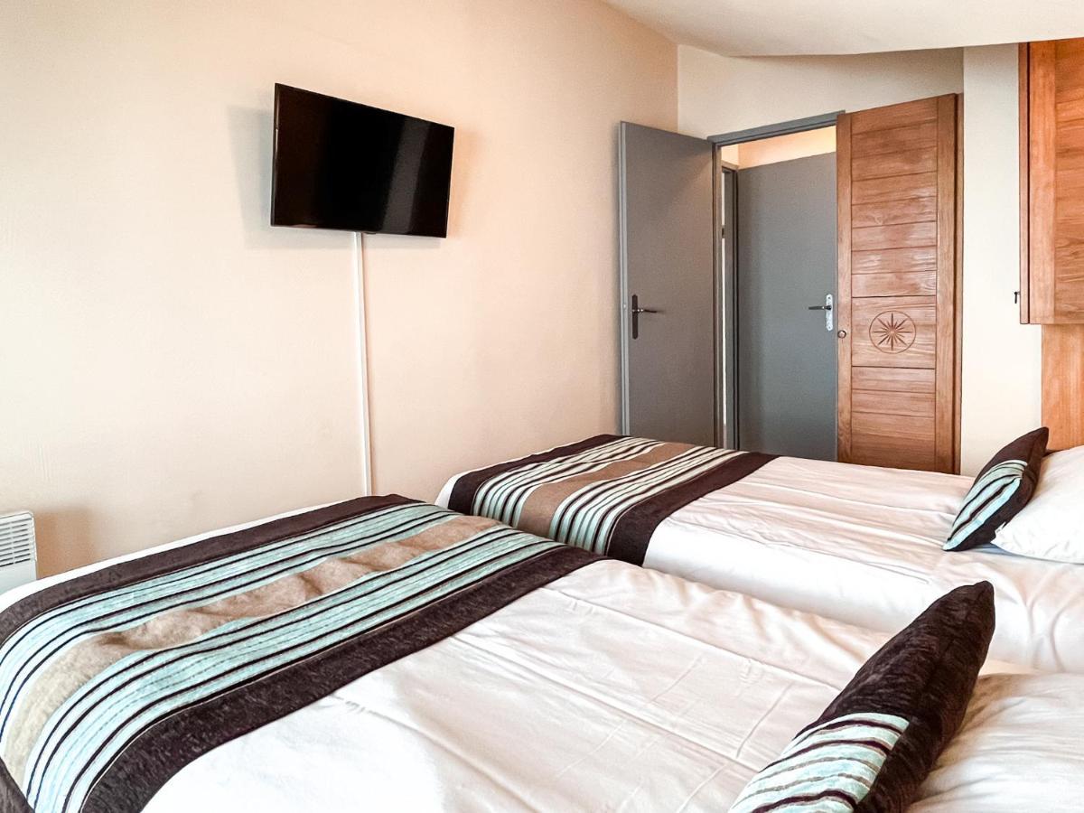 South Facing 2-Bed Apartment With Fireplace, Terrasses Deos フレーヌ エクステリア 写真