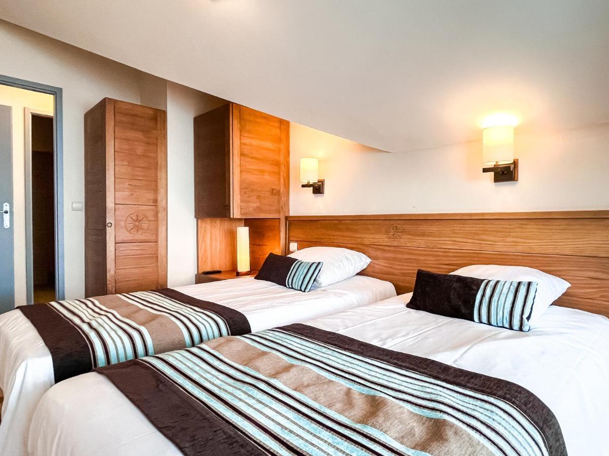 South Facing 2-Bed Apartment With Fireplace, Terrasses Deos フレーヌ エクステリア 写真