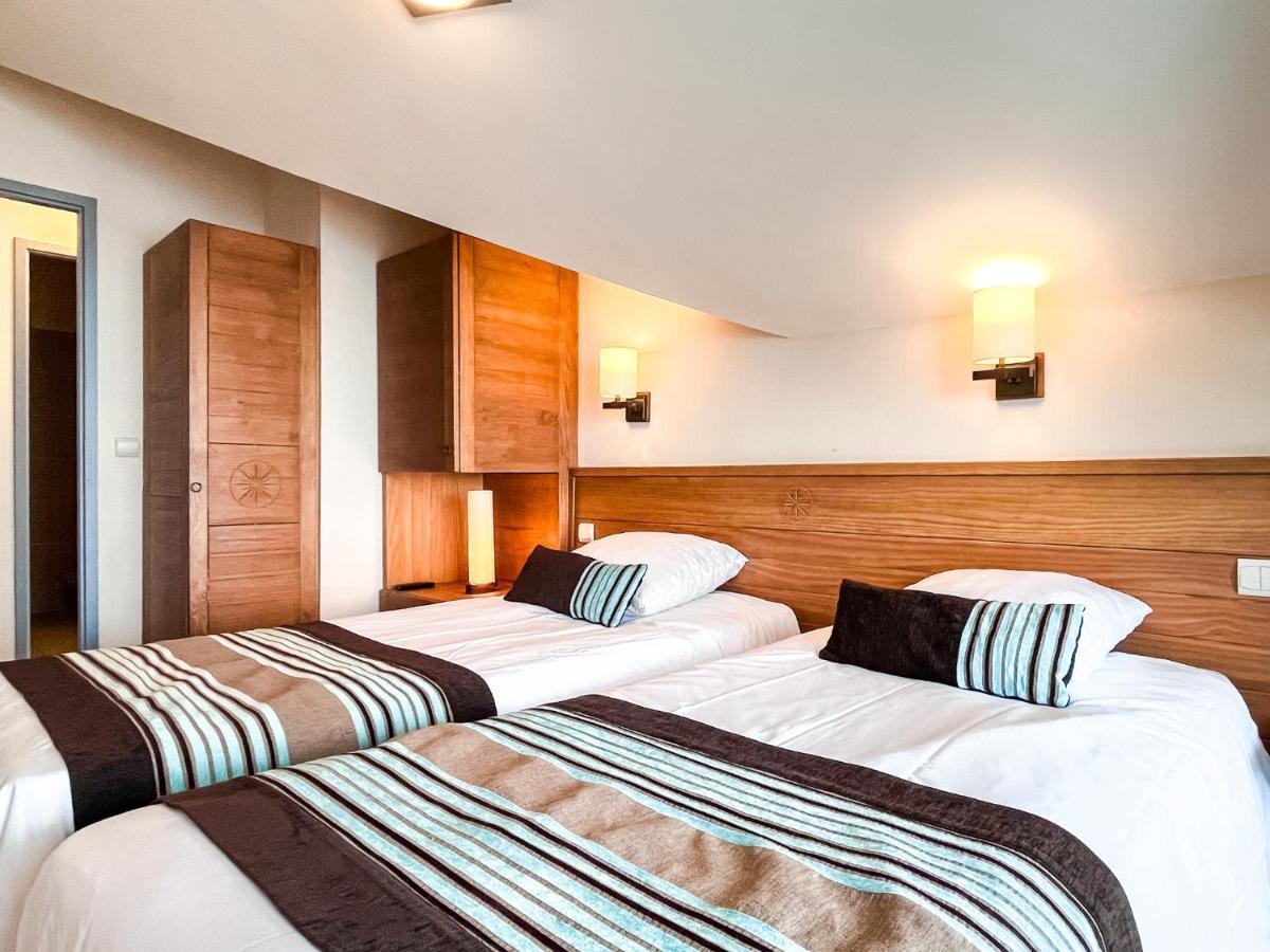 South Facing 2-Bed Apartment With Fireplace, Terrasses Deos フレーヌ エクステリア 写真