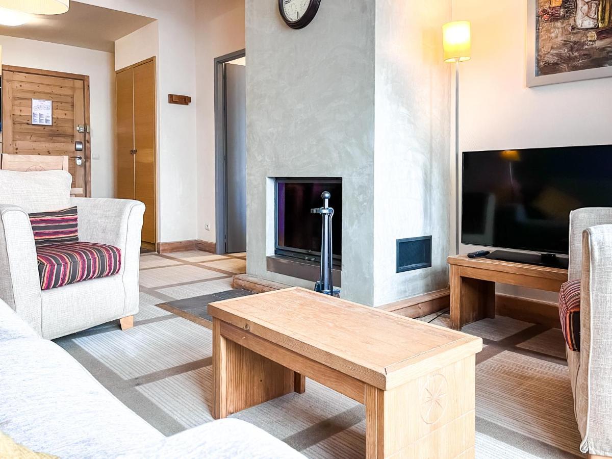 South Facing 2-Bed Apartment With Fireplace, Terrasses Deos フレーヌ エクステリア 写真